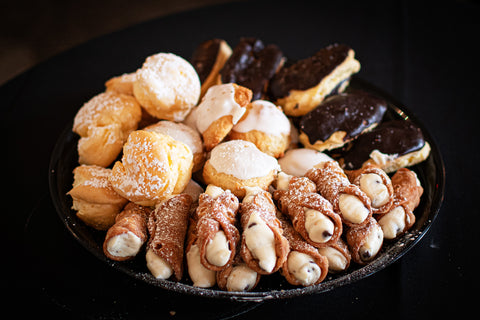 Cannoli & Assorted Pastries