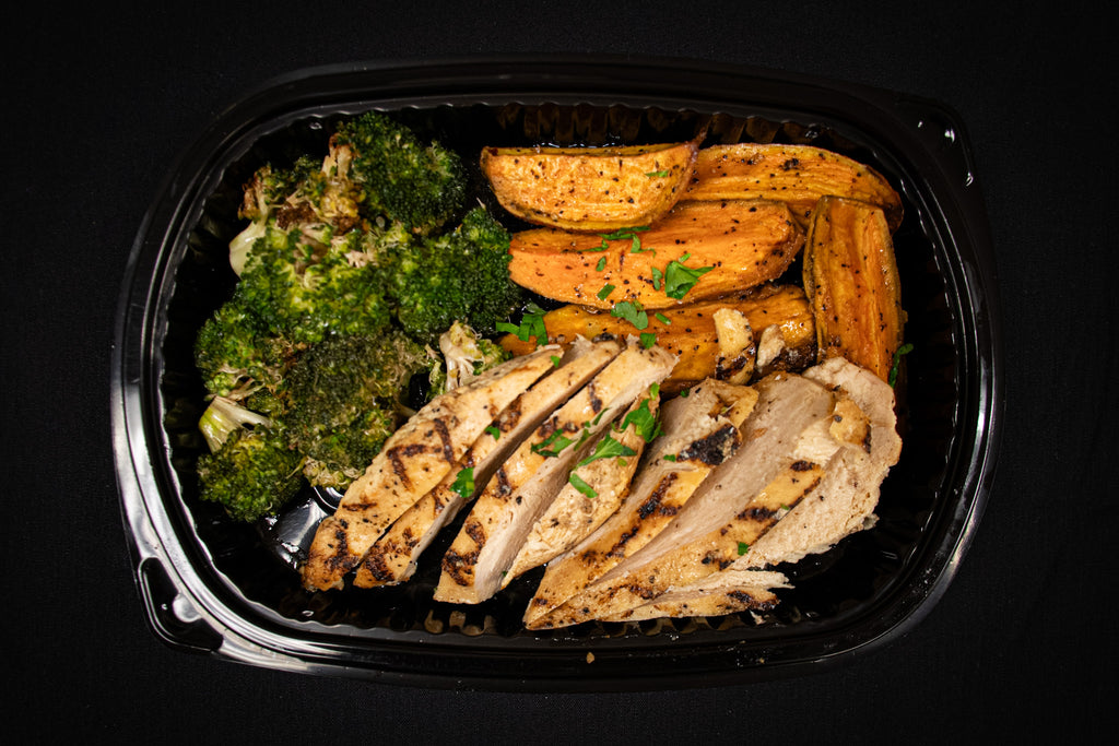 Plain Grilled Chicken with Broccoli & Sweet Potatoes